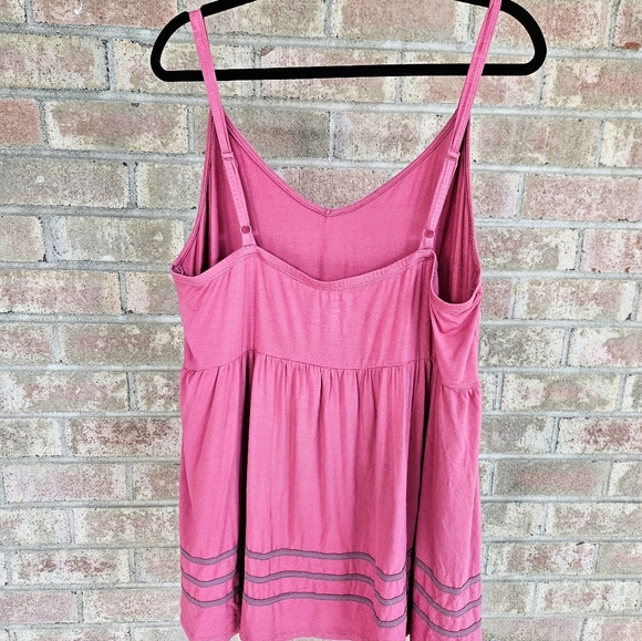 Torrid Super Soft V-Neck Babydoll Tank - Picture 4 of 5